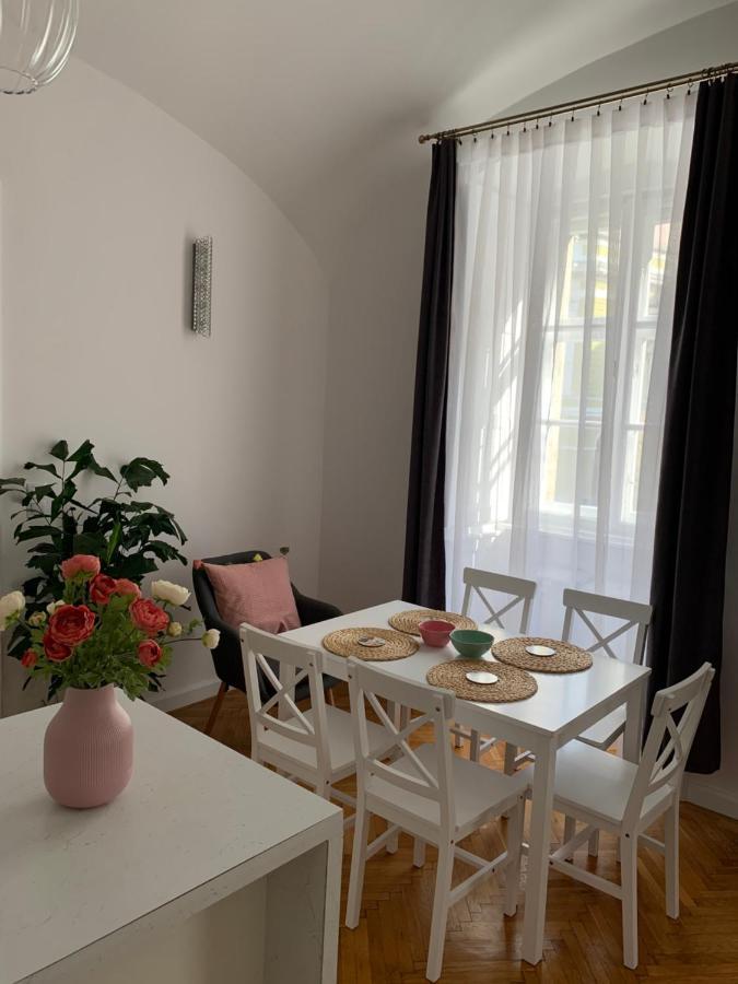 Forst-Haz Apartman エゲル エクステリア 写真